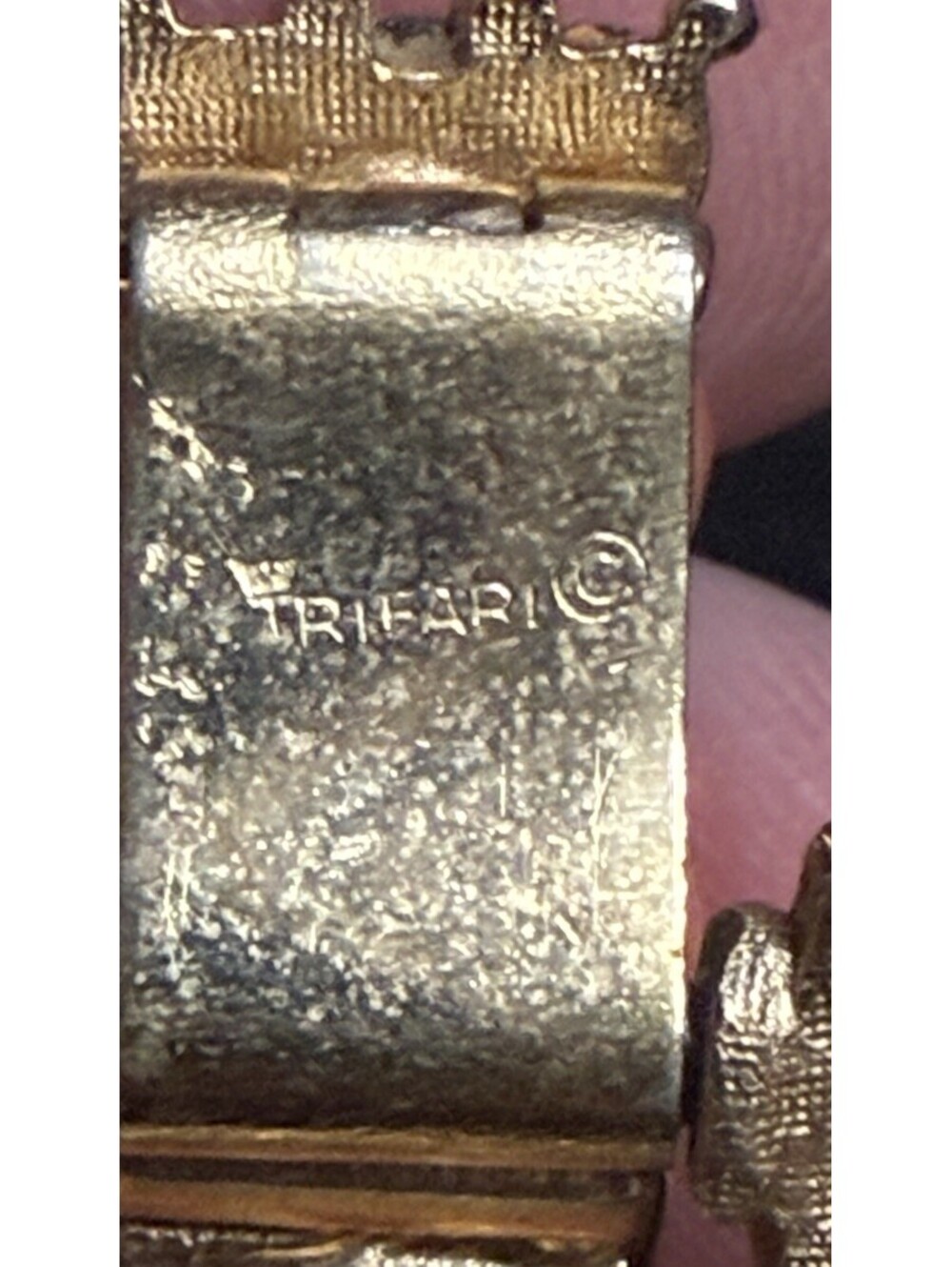 Crown Trafari RARE Bracelet - Picture 6 of 8